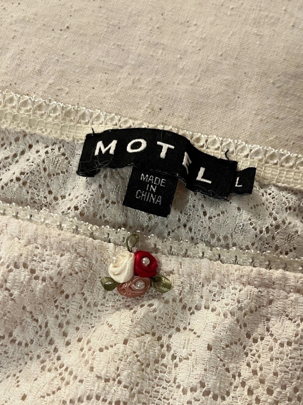 Motel Rocks Lace Top - Picture 4 of 5